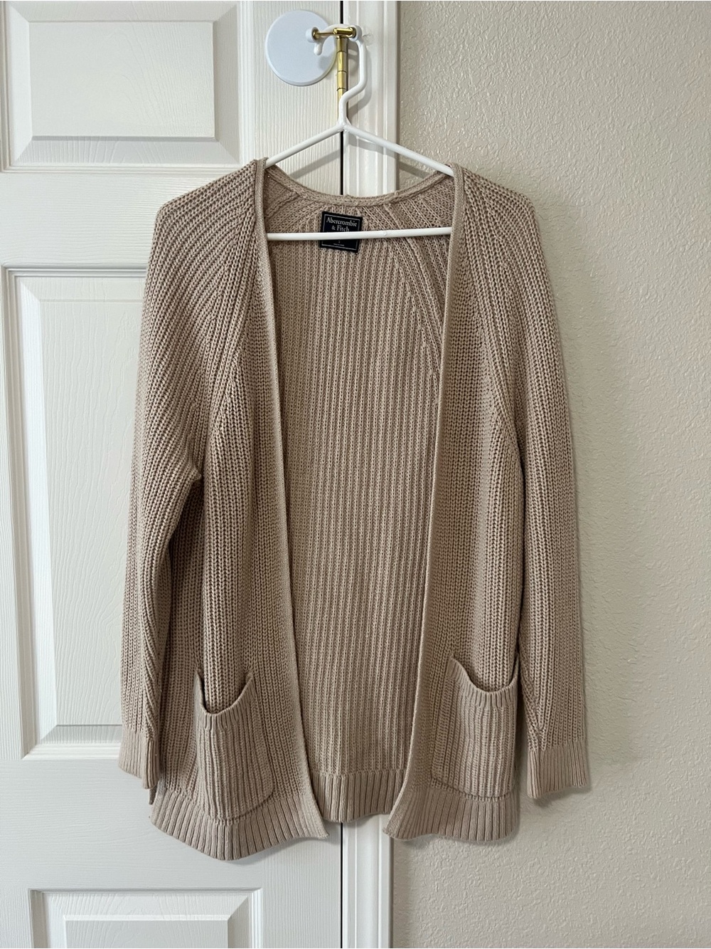 Abercrombie & Fitch Chunky Knit Open Front Cardigan Sweater Beige Tan Small